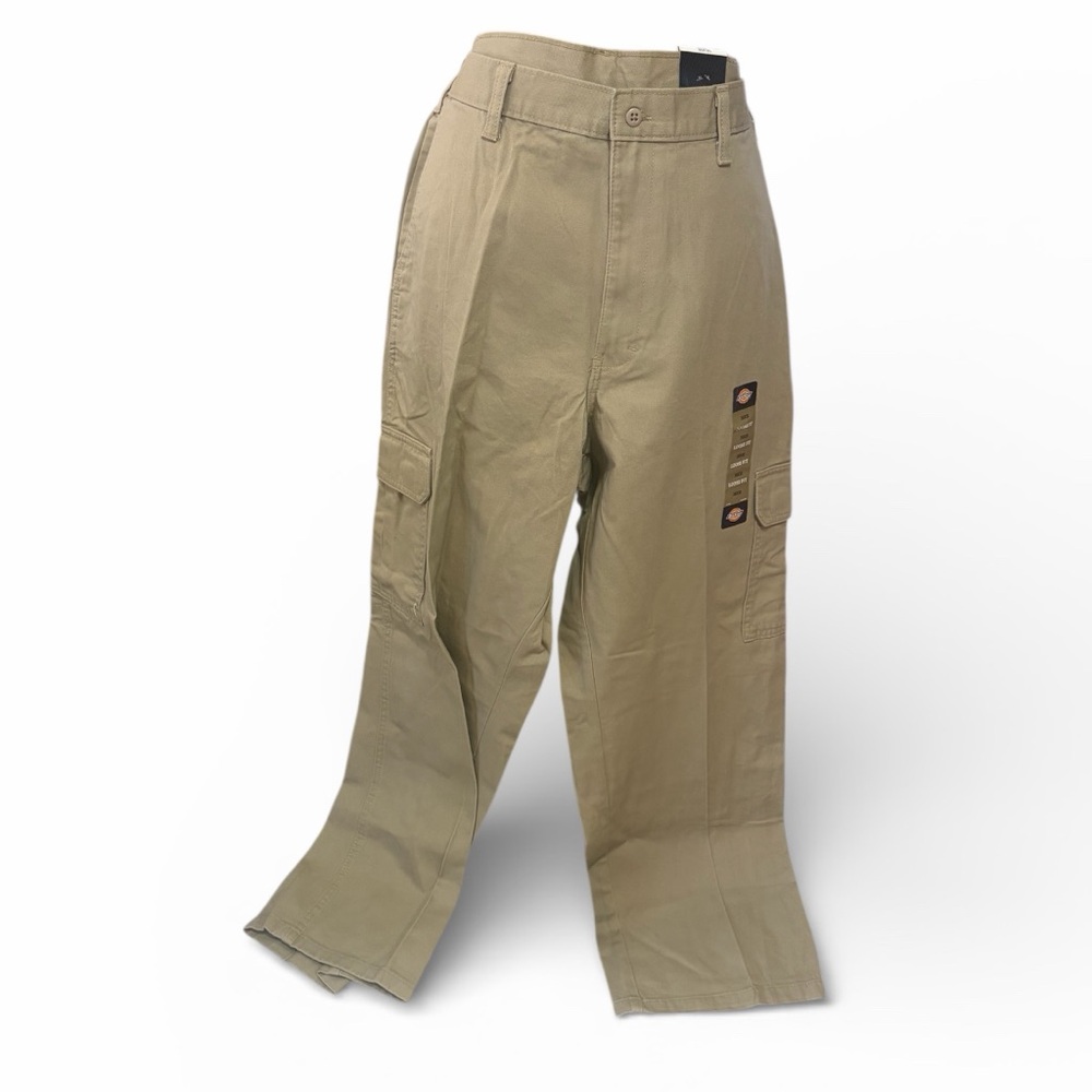Dickies men's cargo pants in a beige,khaki, 36x30,NWT - Picture 2 of 12